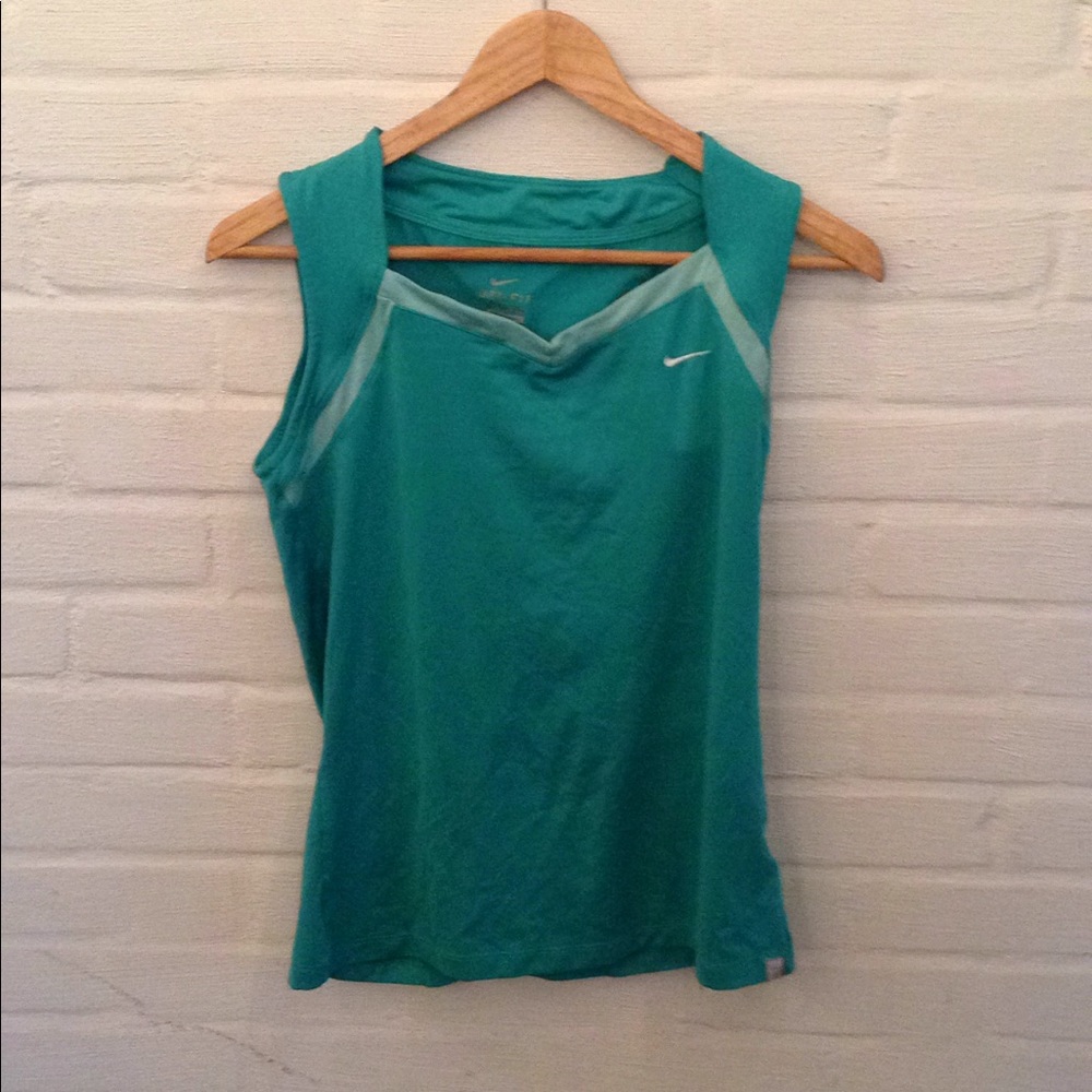 Nike dry fit tank top